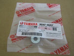 YAMAHA YZFR3 2015 - 2016 COLLAR, SIDE COVER 90387-06857-00 MADE IN THAILAND 4U !