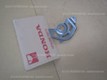 HONDA XR600R 90-2000 COVER DRIVE SPROCKET 11351-MN1-870 left חלפים זולים אופנוע